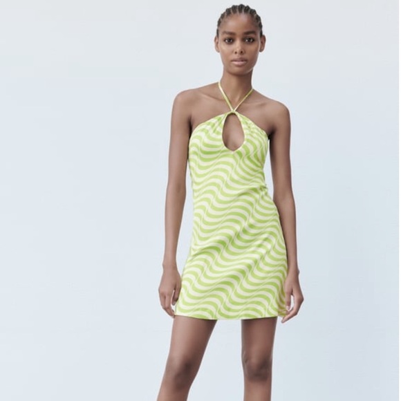 Zara dress - Picture 2 of 7